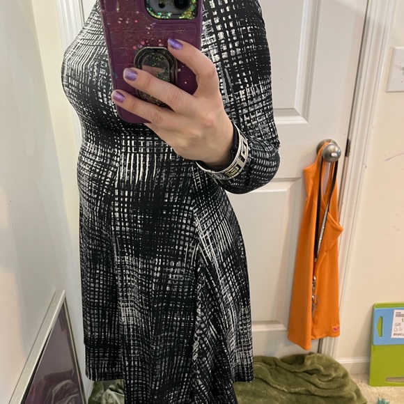 KAREN KANE BLACK GRAY WHITE PRINT LONG SLEEVE DRESS COMFORTABLE BEAUTIFUL EUC M - Picture 2 of 11